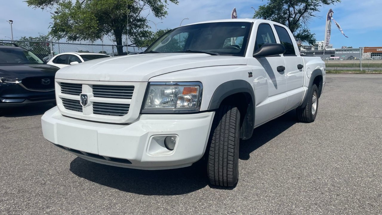 White 2010 Dodge Dakota Pickup Truck Automatic