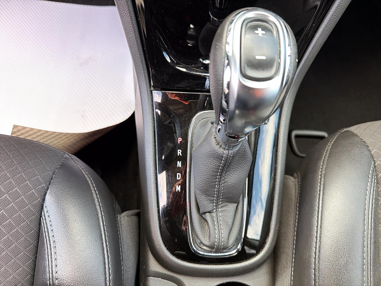 Buick Encore SPORT TOURING 2019-14