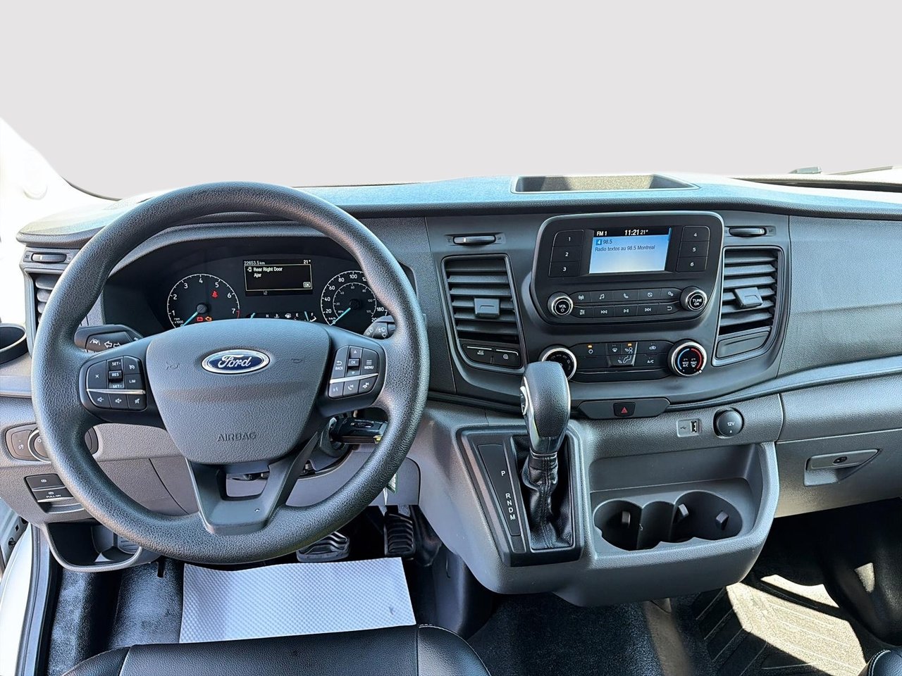 Ford Transit Cargo Van T-250 cargo 148'' 2025-9
