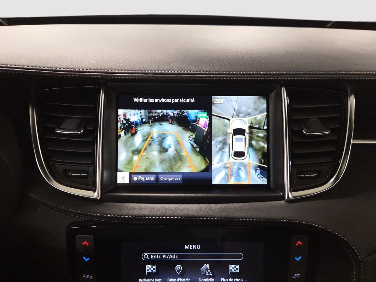 Infiniti QX55 ESSENTIAL AWD 2023-18