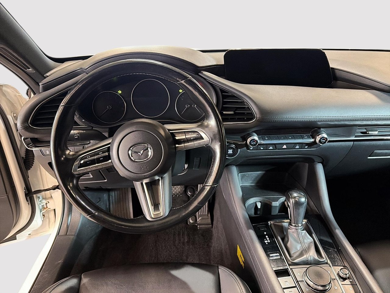 Mazda 3 Sport GS 2022-9