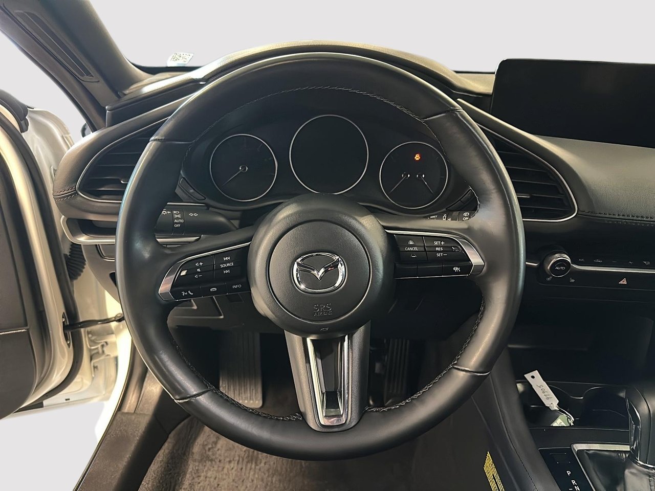 2025 Mazda 3 Sport GS-11