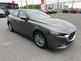 Mazda 3 GS 2025-10
