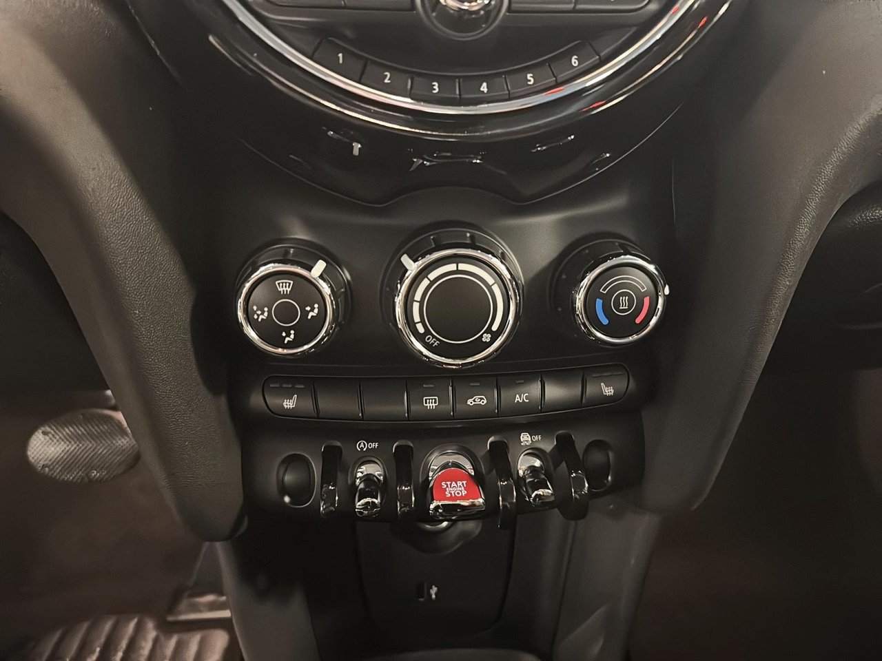 2020 MINI 3 Door Cooper-13