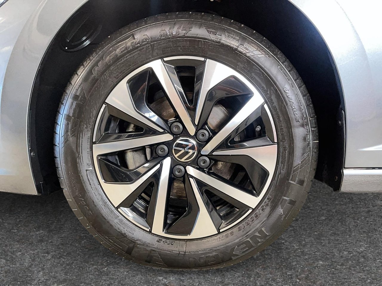 2022 Volkswagen Jetta Trendline-6