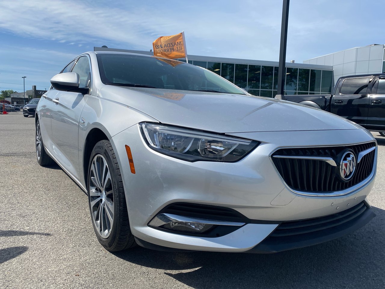 Quicksilver Metallic 2019 Buick Regal Sportback Preferred II FWD Sedan Front-Wheel Drive Automatic