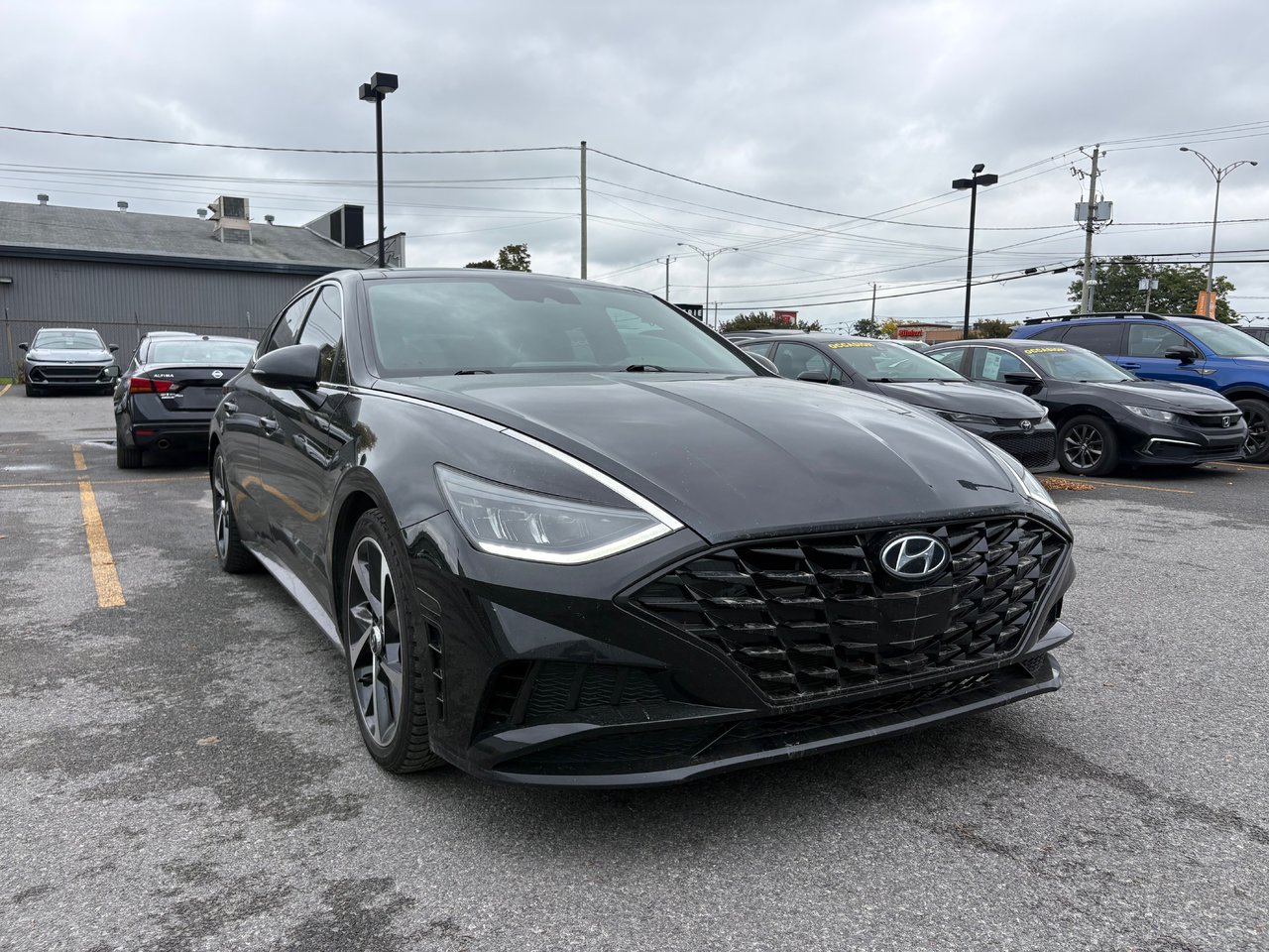 Black 2022 Hyundai Sonata Sedan  Automatic