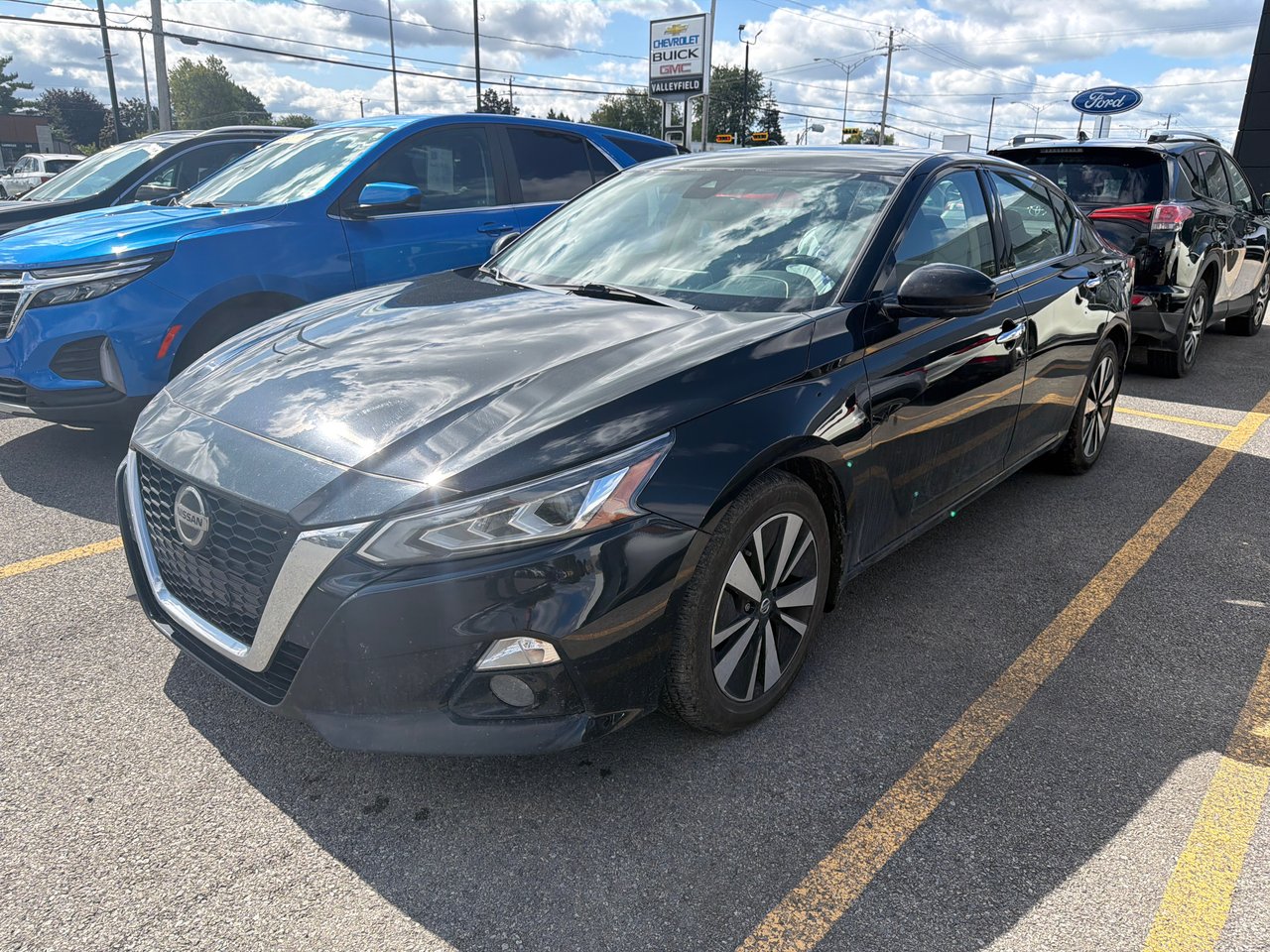 Black 2019 Nissan Altima Sedan All-Wheel Drive Automatic