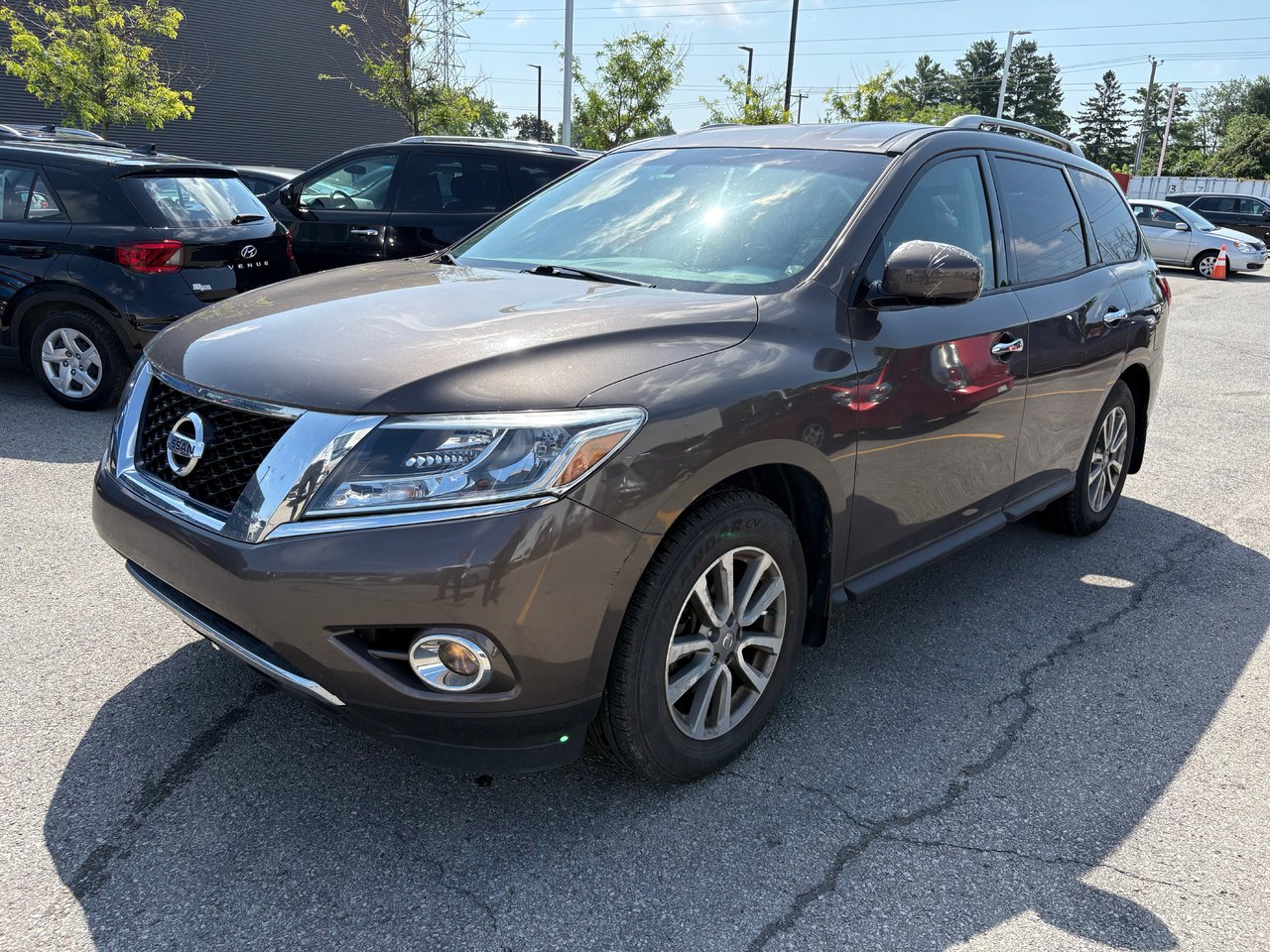 Java Metallic 2016 Nissan Pathfinder SUV / Crossover Four-Wheel Drive Automatic