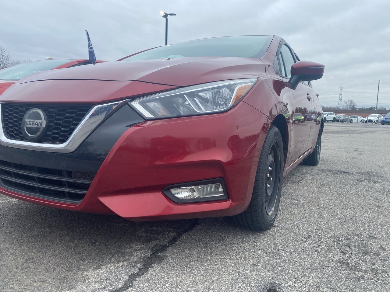 2021 Nissan Versa SV FWD