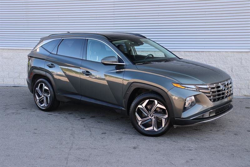 Gray 2022 Hyundai Tucson Hybrid SUV / Crossover Automatic