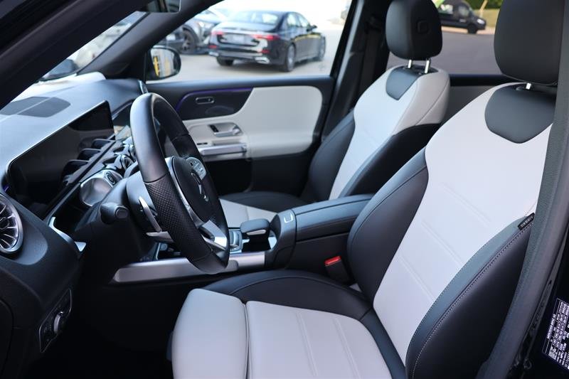 2022 Mercedes-Benz GLB