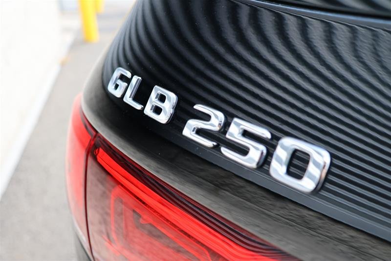 2023 Mercedes-Benz GLB