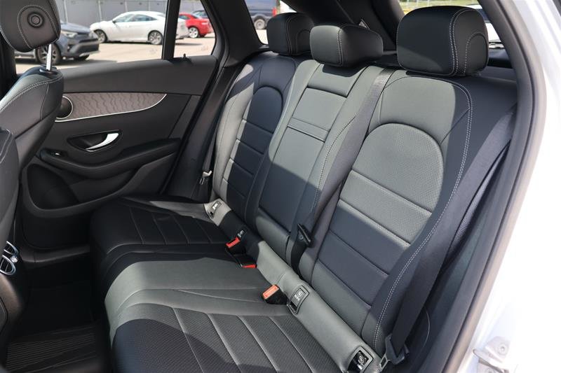 2021 Mercedes-Benz GLC