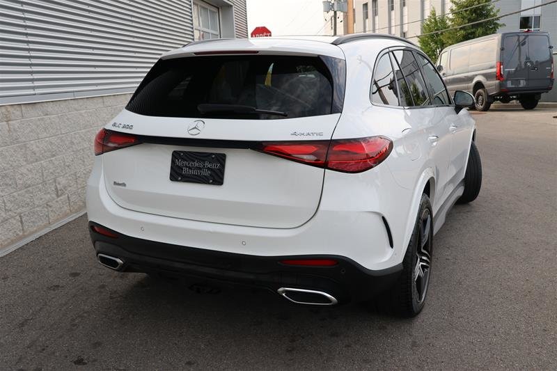 2023 Mercedes-Benz GLC