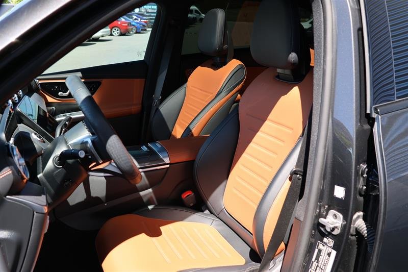 2025 Mercedes-Benz GLC
