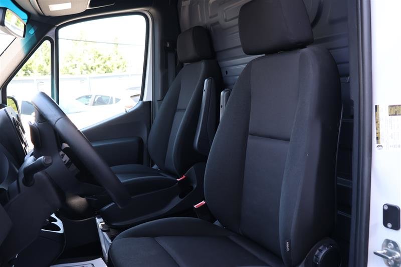 2025 Mercedes-Benz Sprinter Cargo