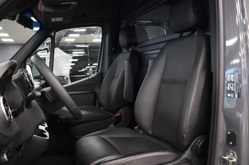 2025 Mercedes-Benz Sprinter Cargo
