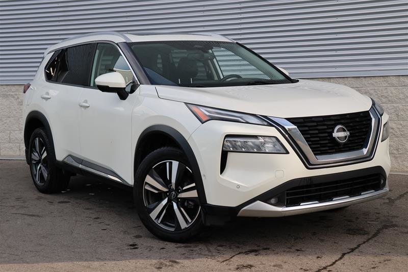  2022 Nissan Rogue Platinum AWD   