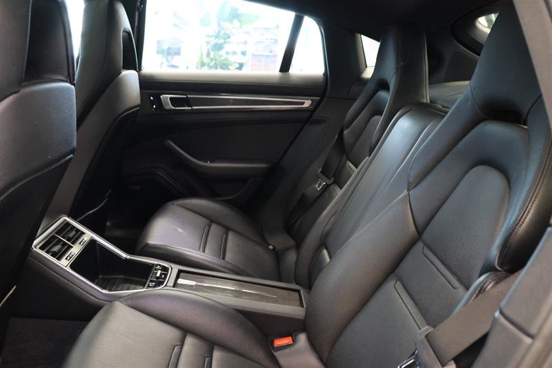 2018 Porsche Panamera