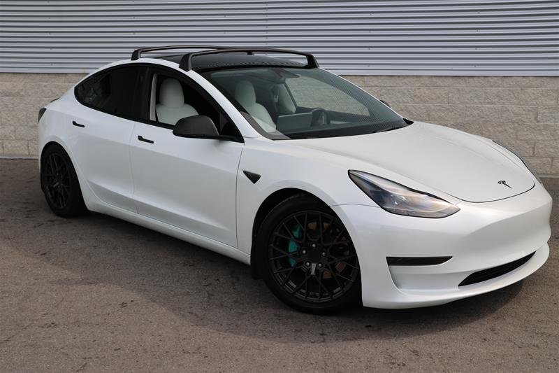 White 2023 Tesla Model 3 Sedan Rear-Wheel Drive Automatic