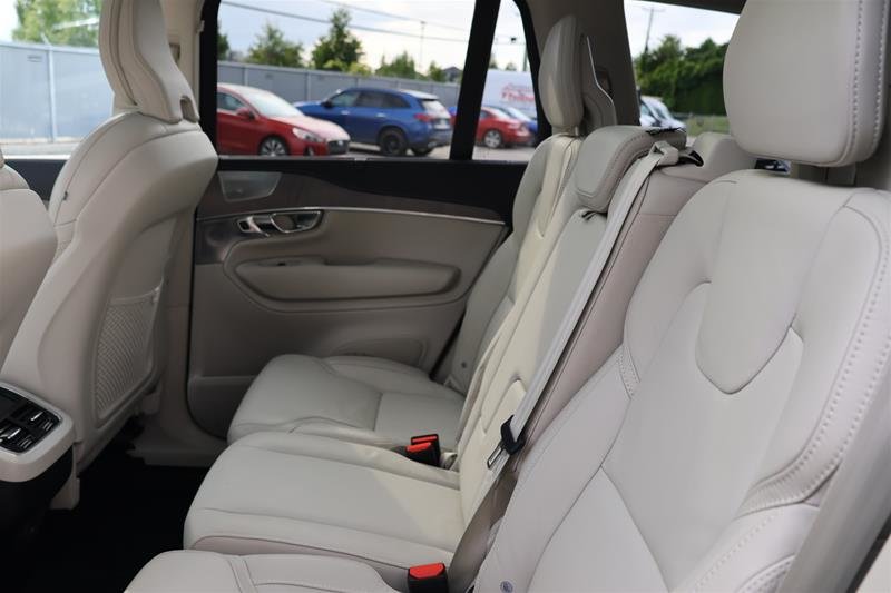 2022 Volvo XC90
