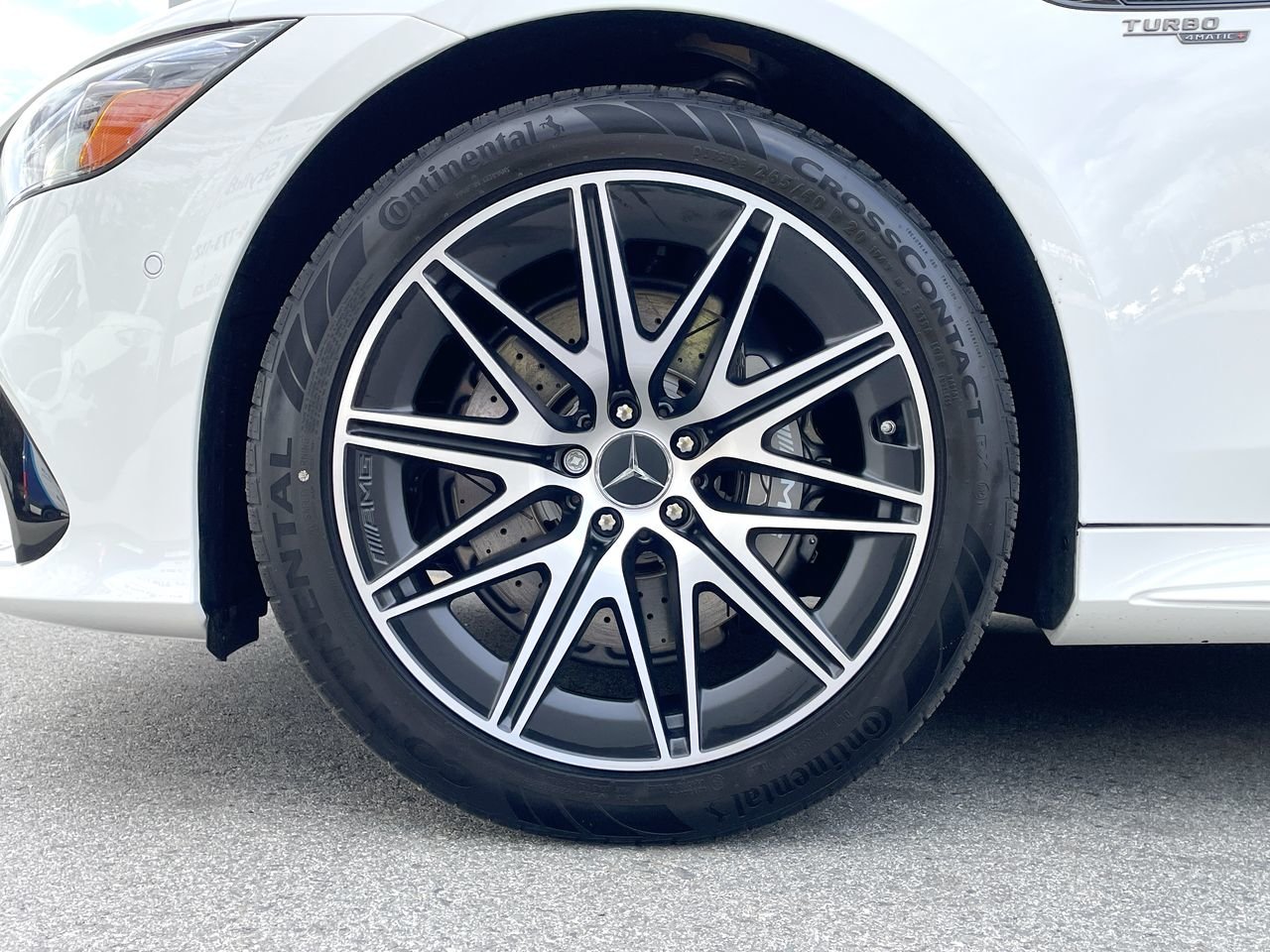 New 2023 Polar White Mercedes-Benz AMG GT 53 4MATIC+ image 18