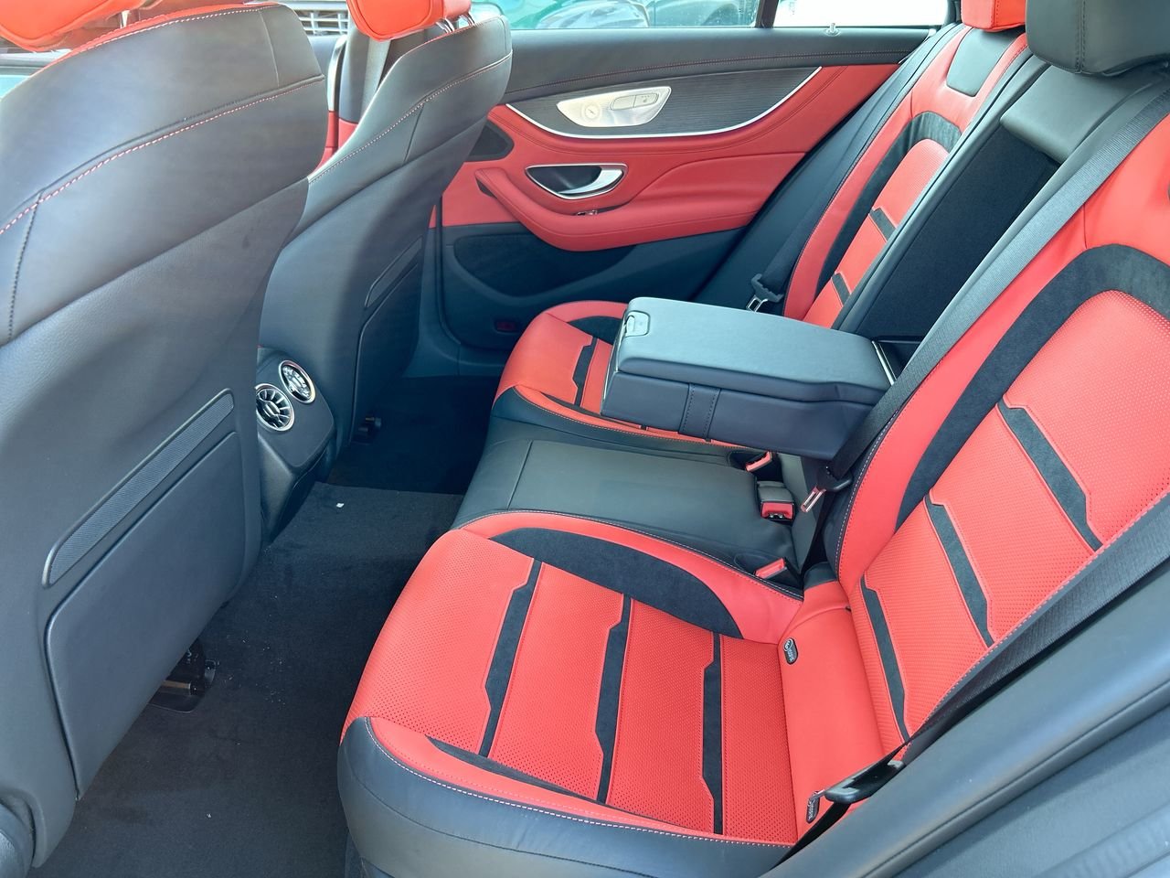 New 2023 Obsidian Black Metallic Mercedes-Benz AMG GT 53 4MATIC+ image 32