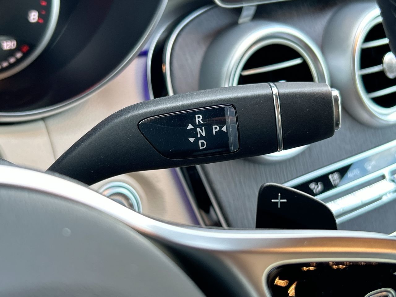 New 2023 Obsidian Black Metallic Mercedes-Benz C 300 4MATIC image 30