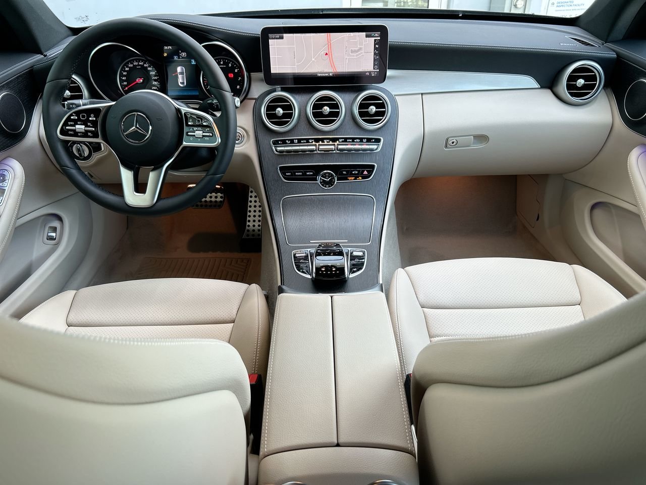 New 2023 Obsidian Black Metallic Mercedes-Benz C 300 4MATIC image 33