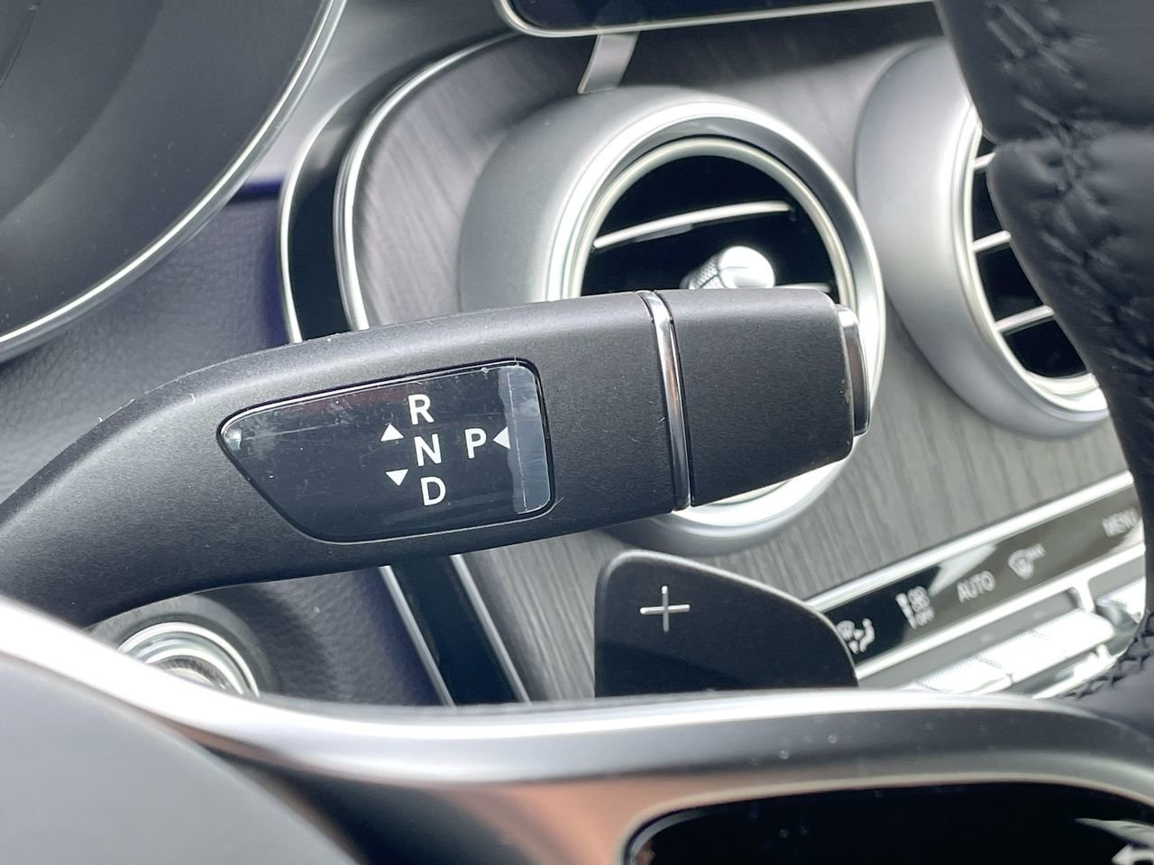 New 2023 Graphite Grey Metallic Mercedes-Benz C 300 4MATIC image 30