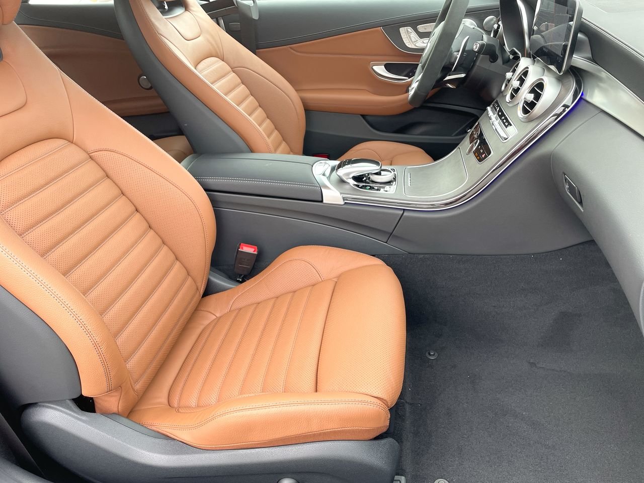 New 2023 Graphite Grey Metallic Mercedes-Benz AMG C 43 4MATIC image 33