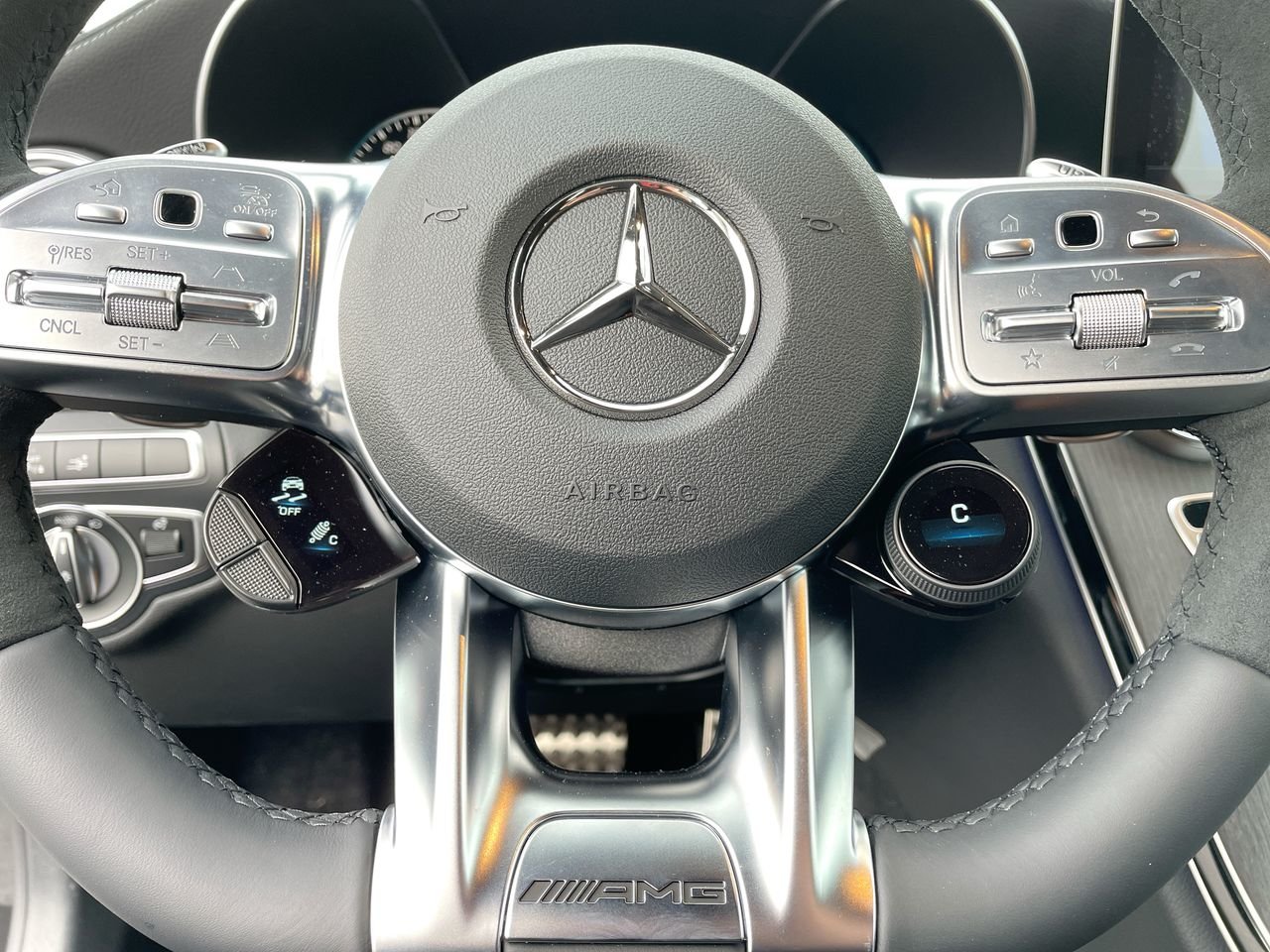 New 2023 Graphite Grey Metallic Mercedes-Benz AMG C 43 4MATIC image 24