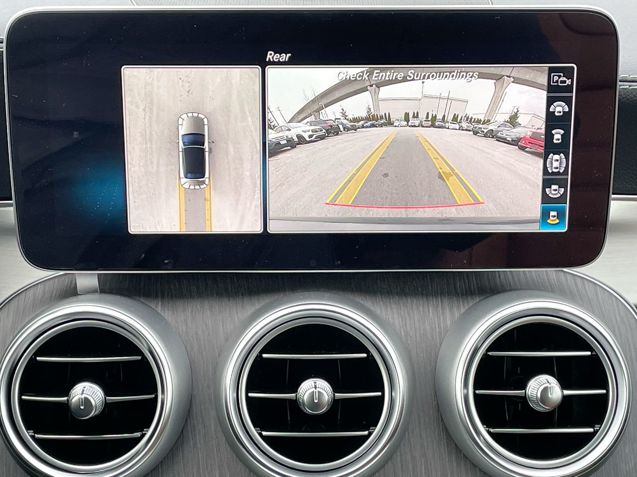New 2023 Graphite Grey Metallic Mercedes-Benz AMG C 43 4MATIC image 27