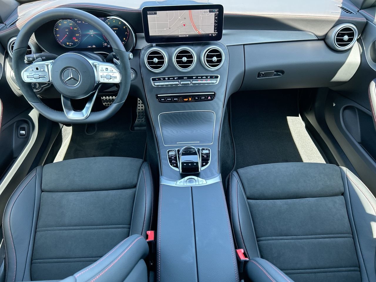 New 2023 Polar White Mercedes-Benz C 300 4MATIC image 31