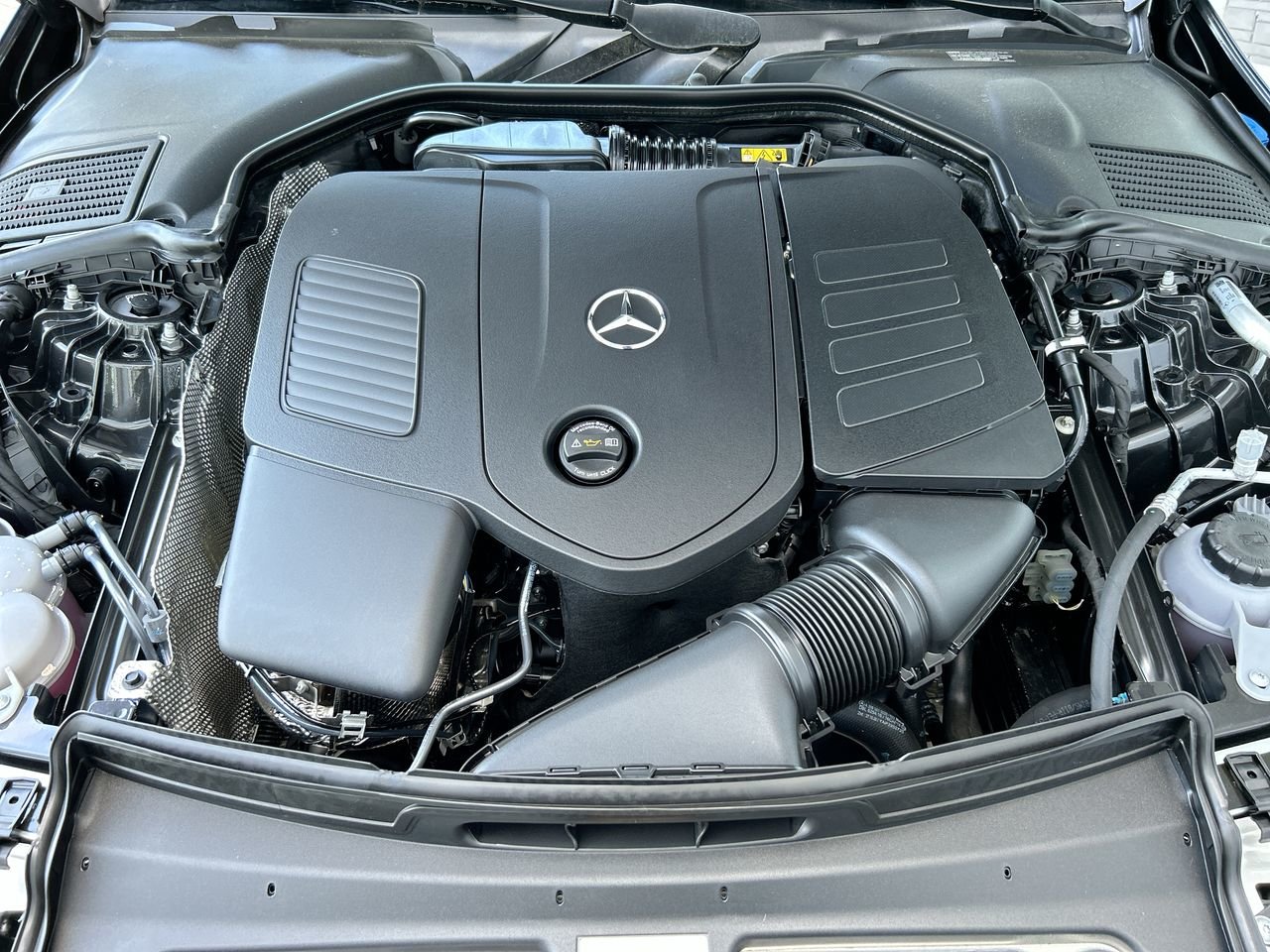 New 2023 Graphite Grey Metallic Mercedes-Benz C 300 4MATIC image 20