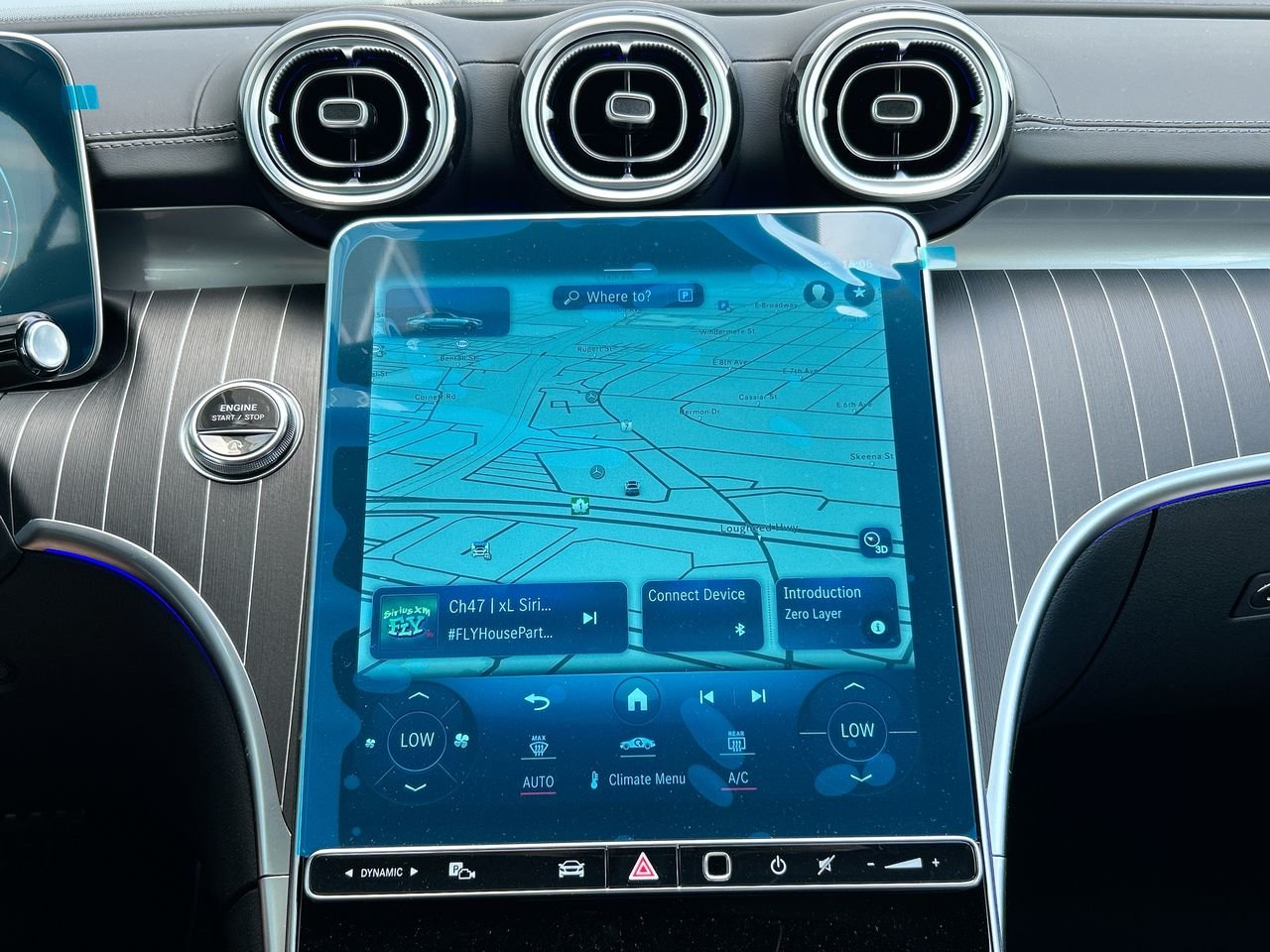 New 2023 Graphite Grey Metallic Mercedes-Benz C 300 4MATIC image 28
