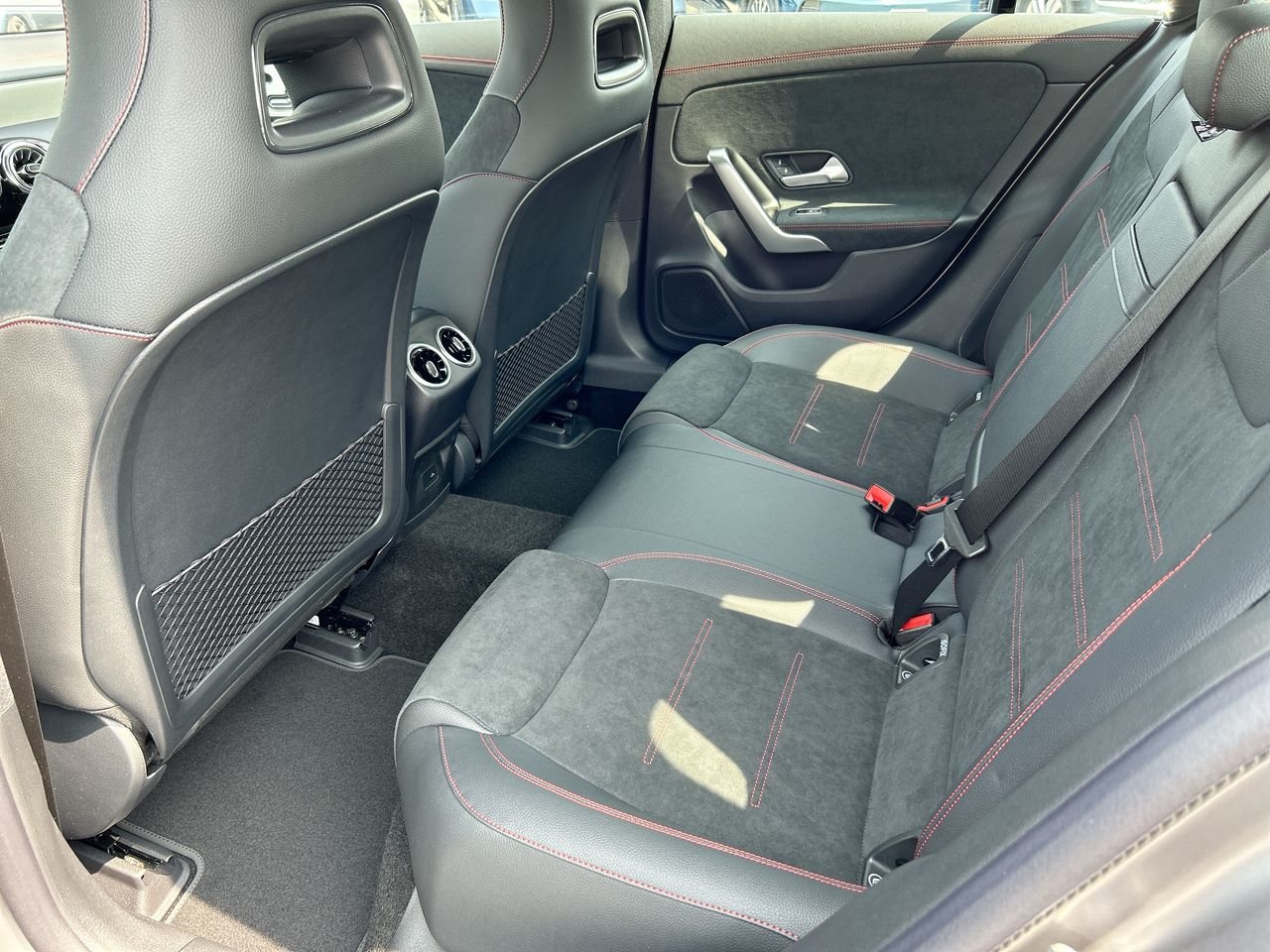 New 2023 Mountain Grey MAGNO Mercedes-Benz CLA 250 4MATIC image 30