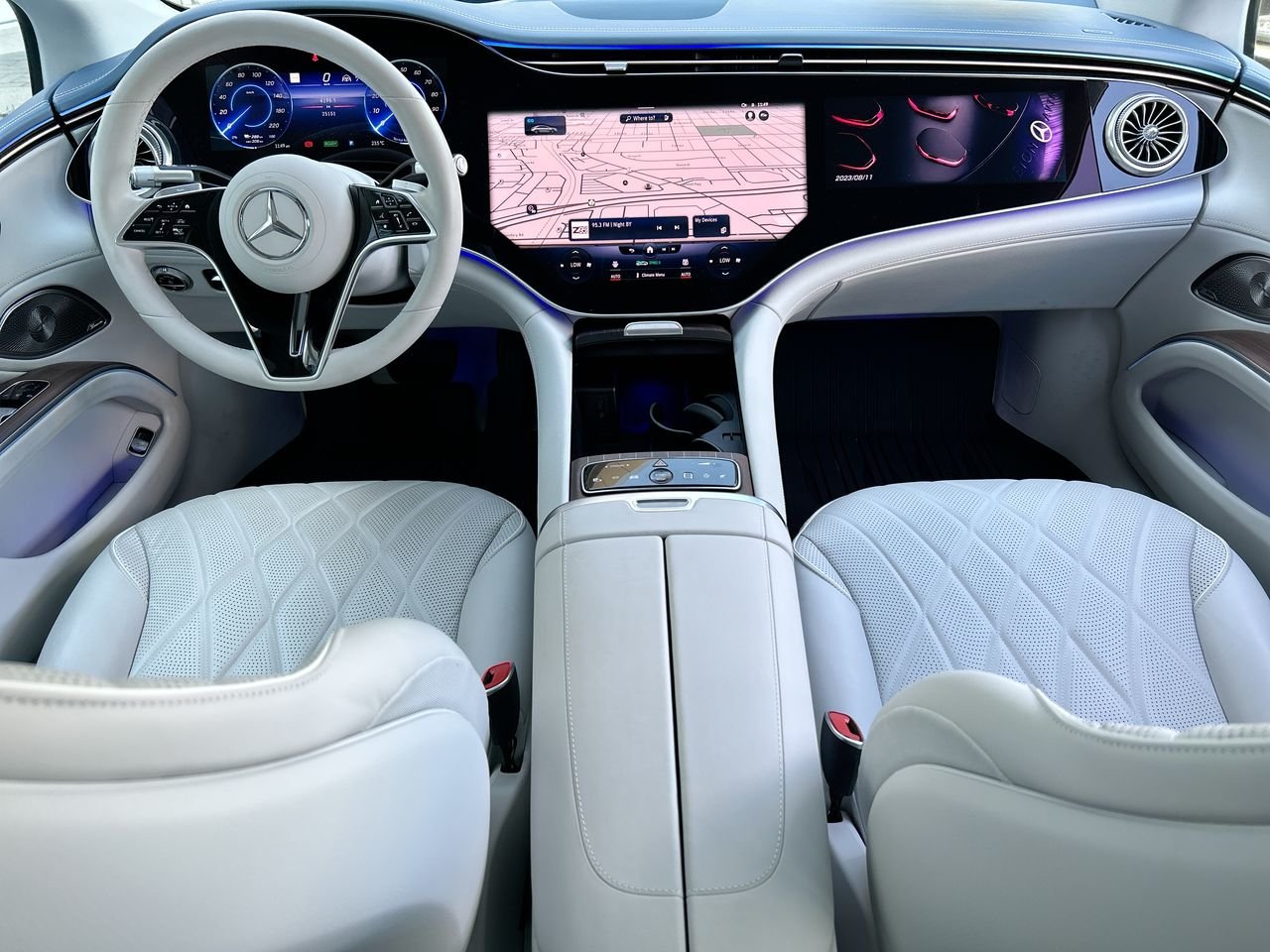 Used 2022 High Tech Silver Mercedes-Benz 580 4MATIC Edition 1 Sedan image 30