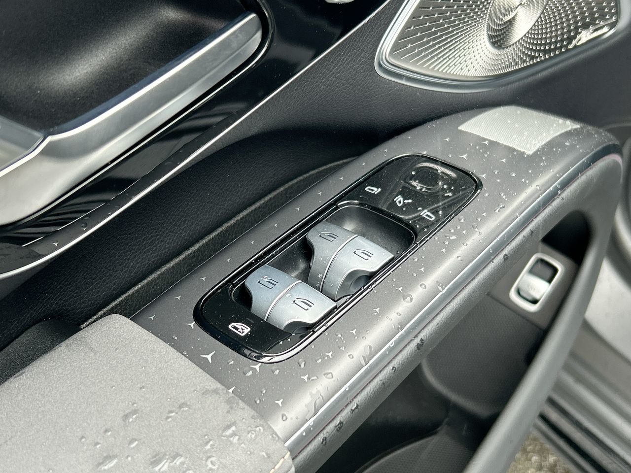 New 2023 Polar White Mercedes-Benz EQS 450 V4 image 21