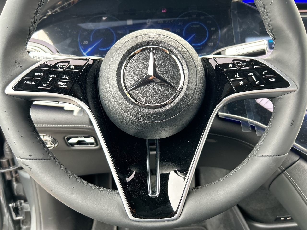 New 2023 Selenite Grey Metallic Mercedes-Benz EQS 450 4MATIC image 22
