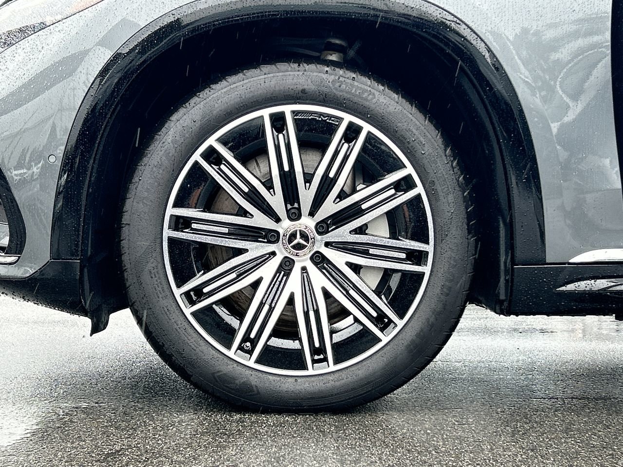New 2023 Selenite Grey Metallic Mercedes-Benz EQS 450 4MATIC image 18