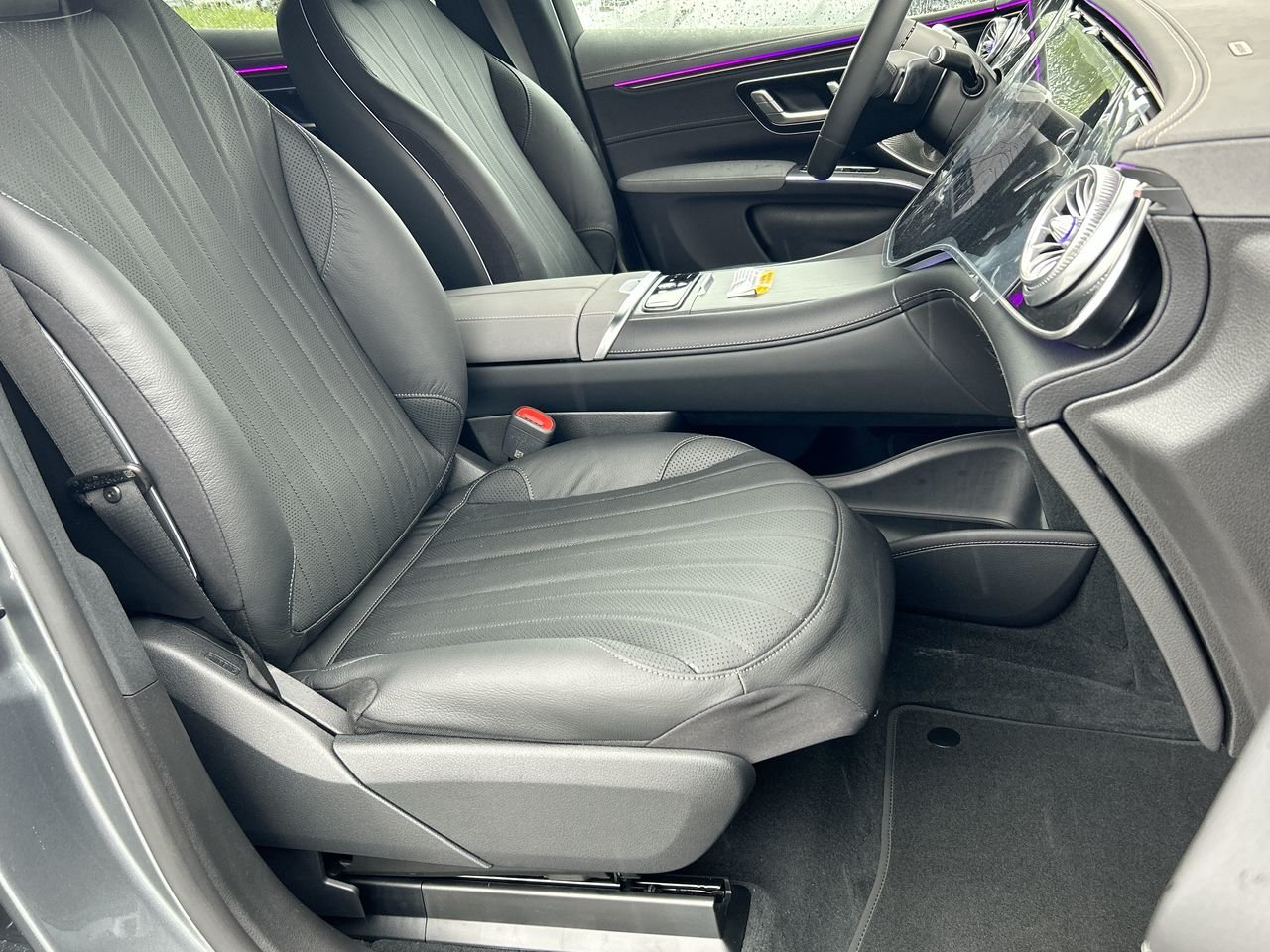New 2023 Selenite Grey Metallic Mercedes-Benz EQS 450 4MATIC image 33
