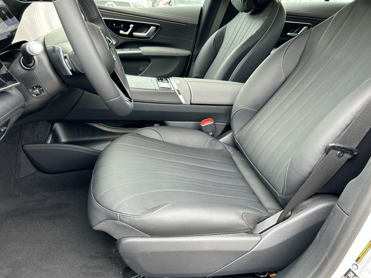 New 2023 Polar White Mercedes-Benz EQS 450 V4 image 19