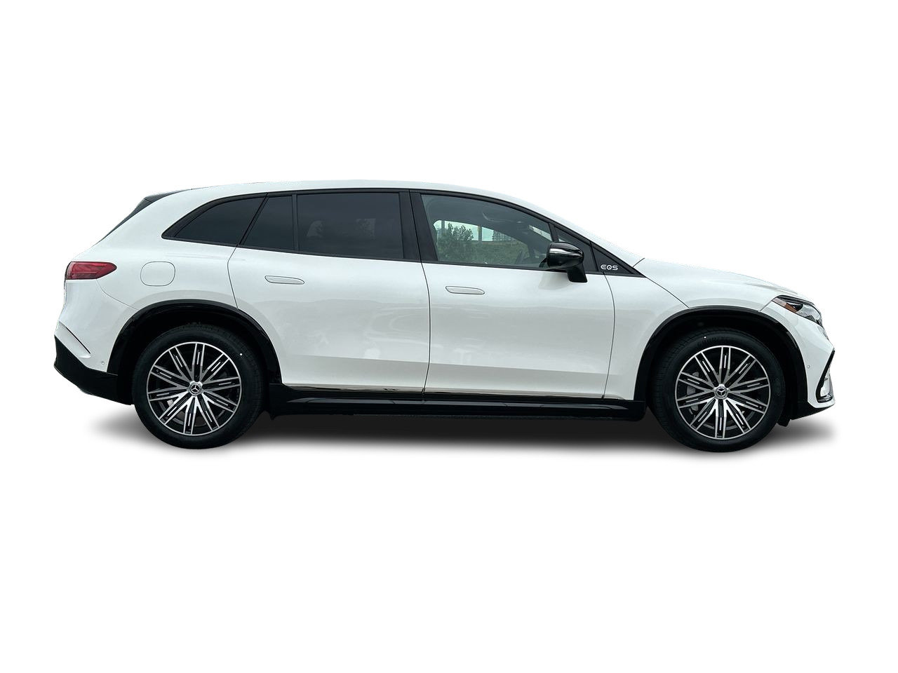 New 2023 MANUFAKTUR Diamond White Metallic Mercedes-Benz EQS 580 4MATIC image 13