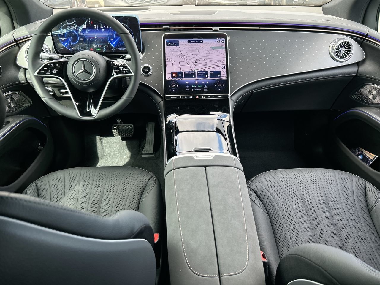 New 2023 Selenite Grey Metallic Mercedes-Benz EQS 450 4MATIC image 29