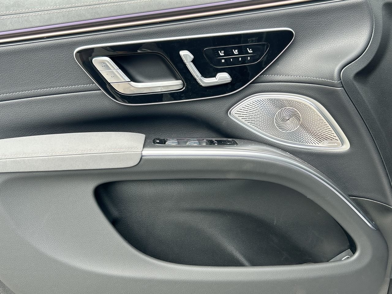 New 2023 Selenite Grey Metallic Mercedes-Benz EQS 450 4MATIC image 20