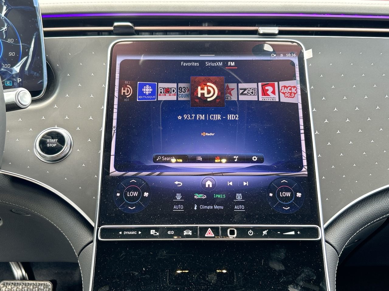 New 2023 Selenite Grey Metallic Mercedes-Benz EQS 450 4MATIC image 24