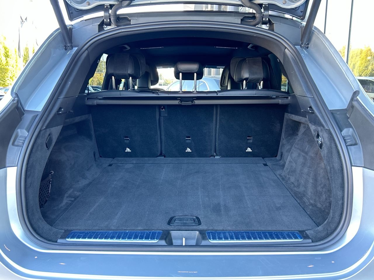 Used 2023 High Tech Silver Mercedes-Benz 450 SUV (Post-August Production) image 29