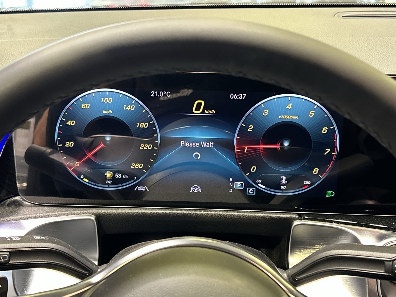 New 2023 Iridium Silver Metallic Mercedes-Benz 250 4MATIC image 24
